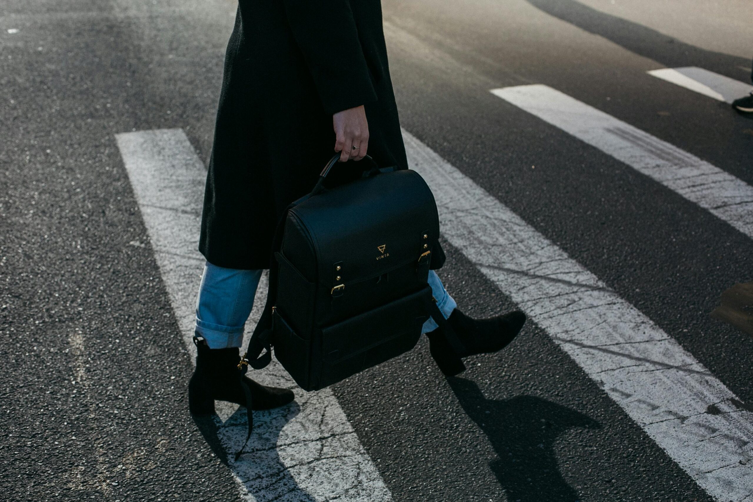 pexels-vinta-supply-co-nyc-268013-842963 pexels-vinta-supply-co-nyc-268013-842963